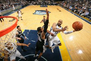 San Antonio Spurs v Memphis Grizzlies
