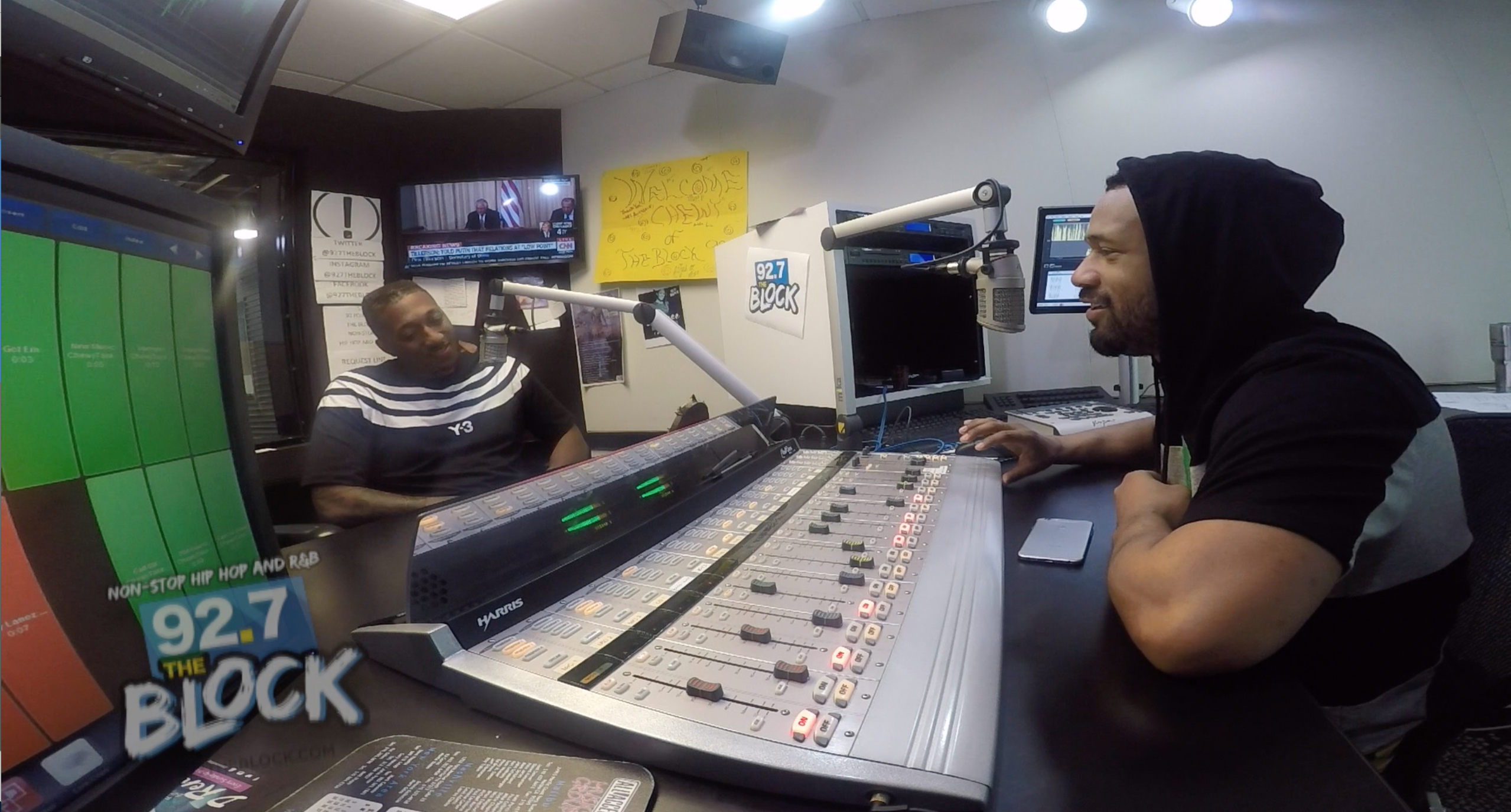 Lecrae Stops By the #ChewyTakeover