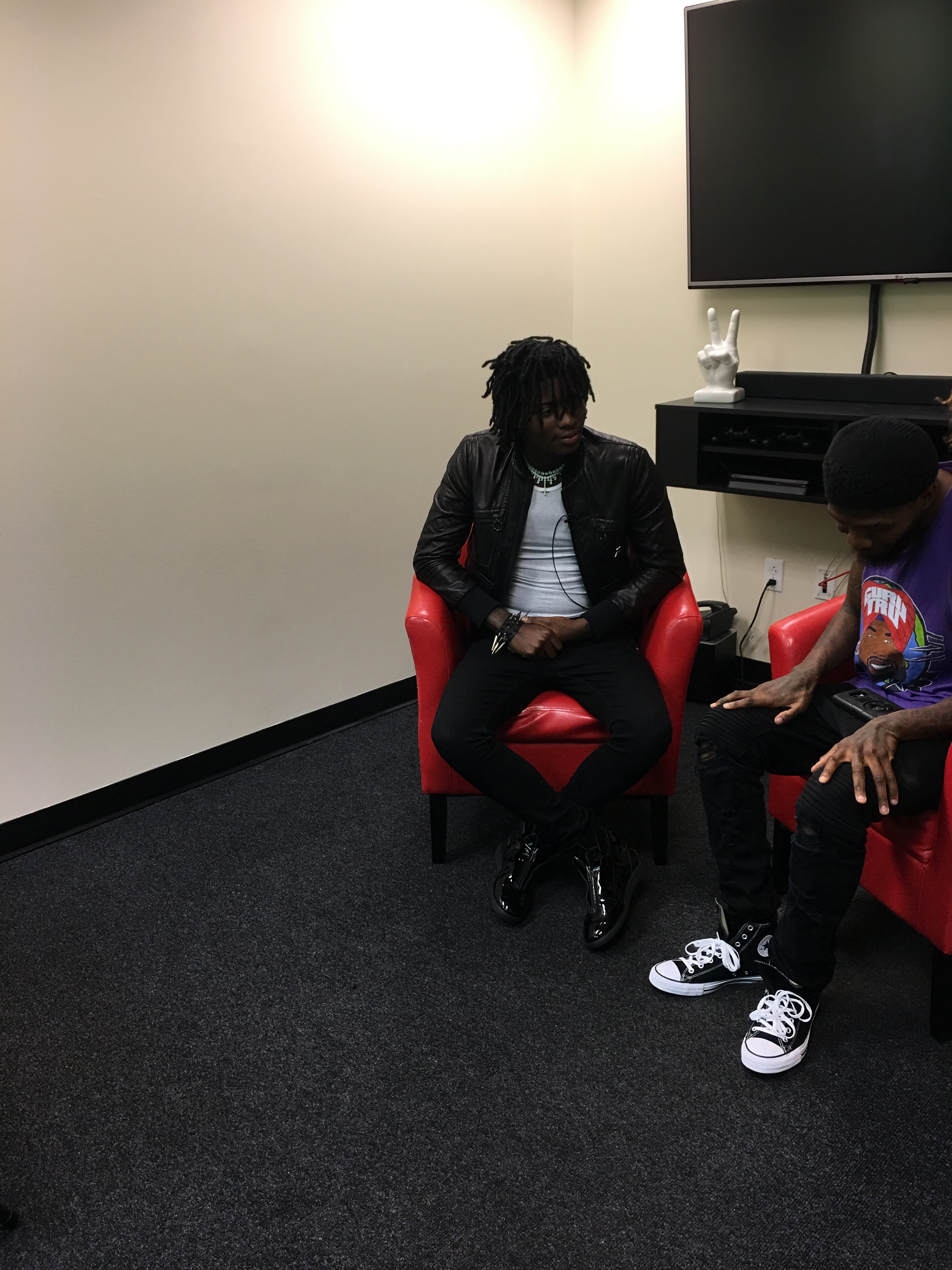 Blogging On The Block with SahBabii