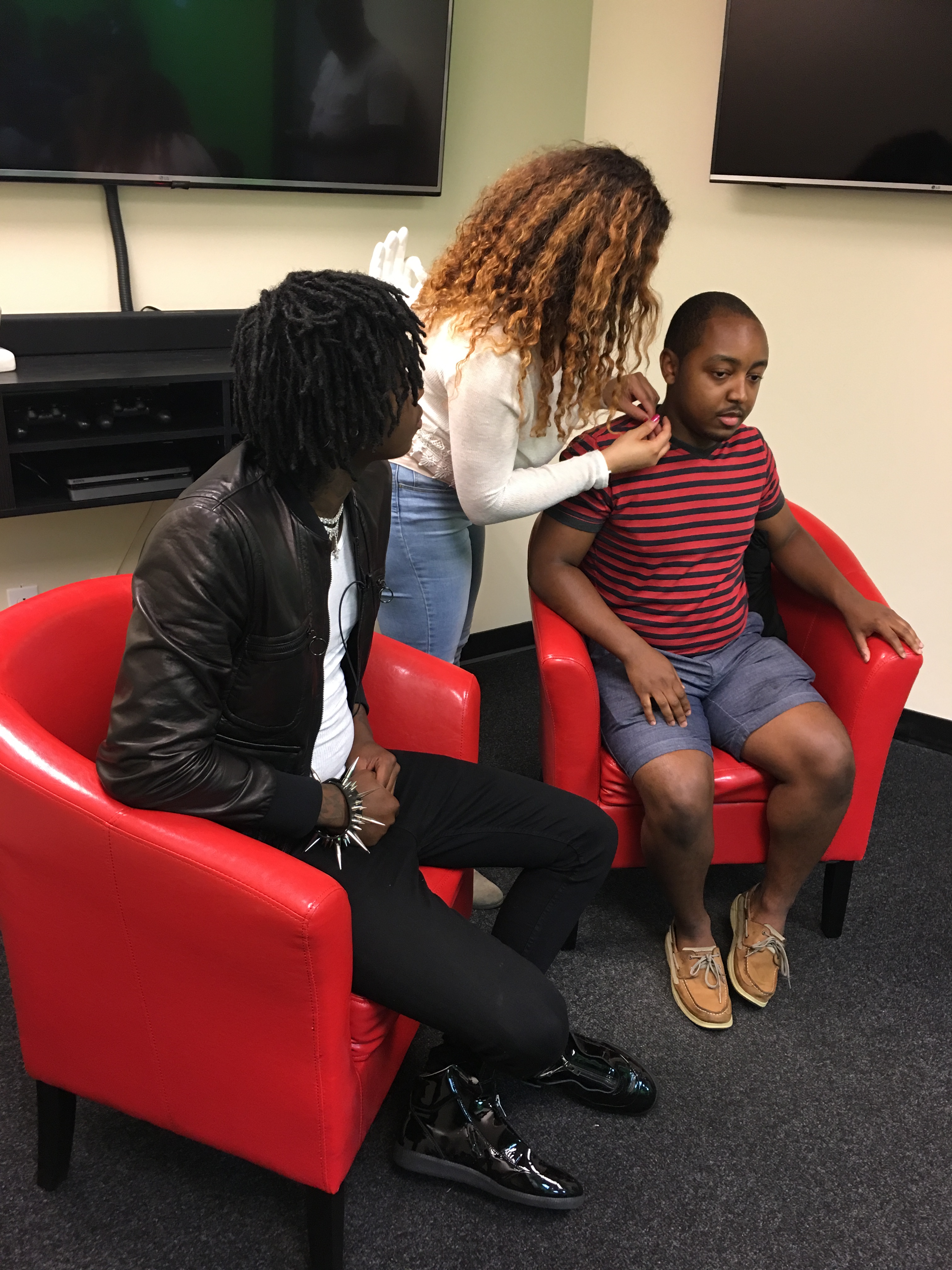 Blogging On The Block with SahBabii