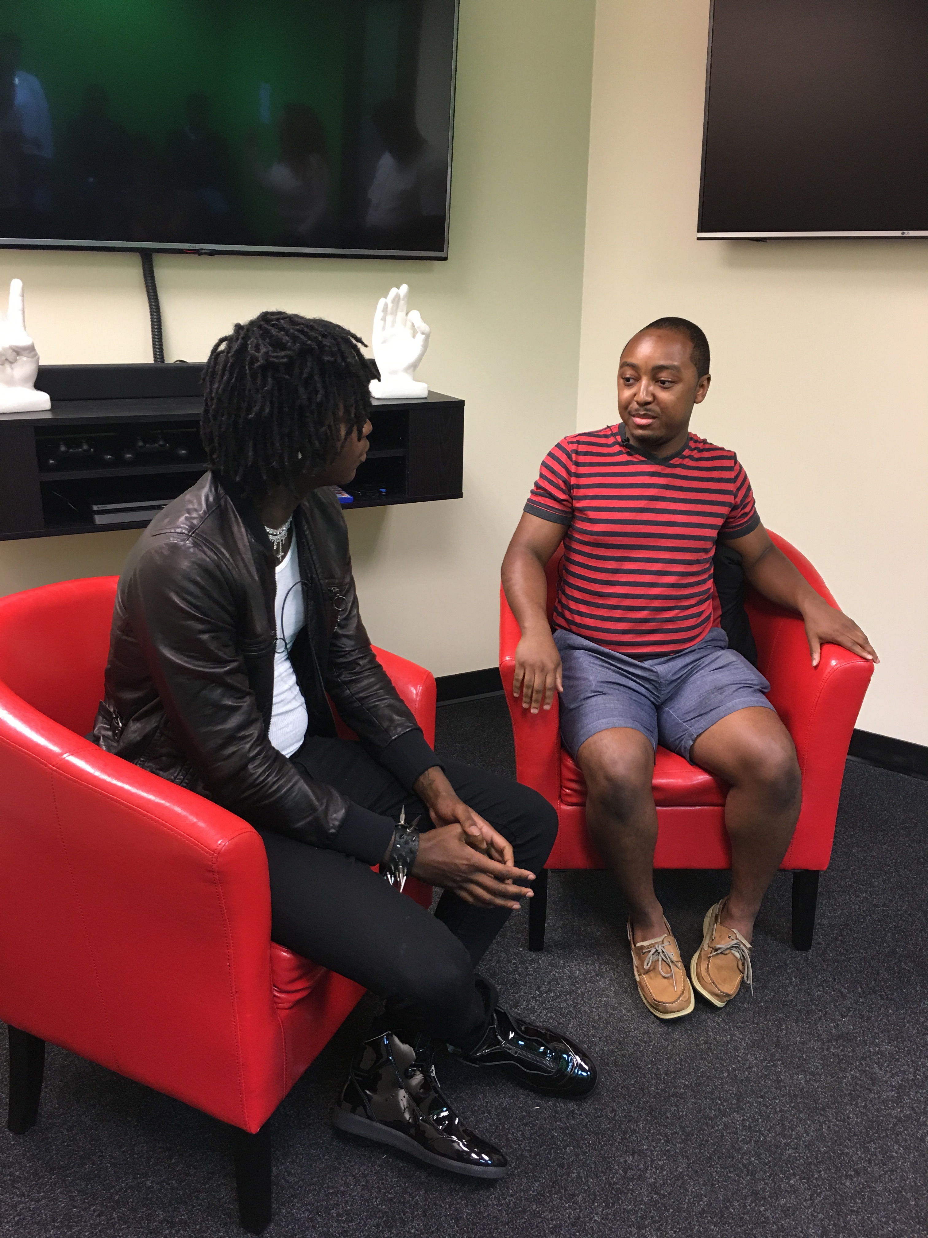 Blogging On The Block with SahBabii