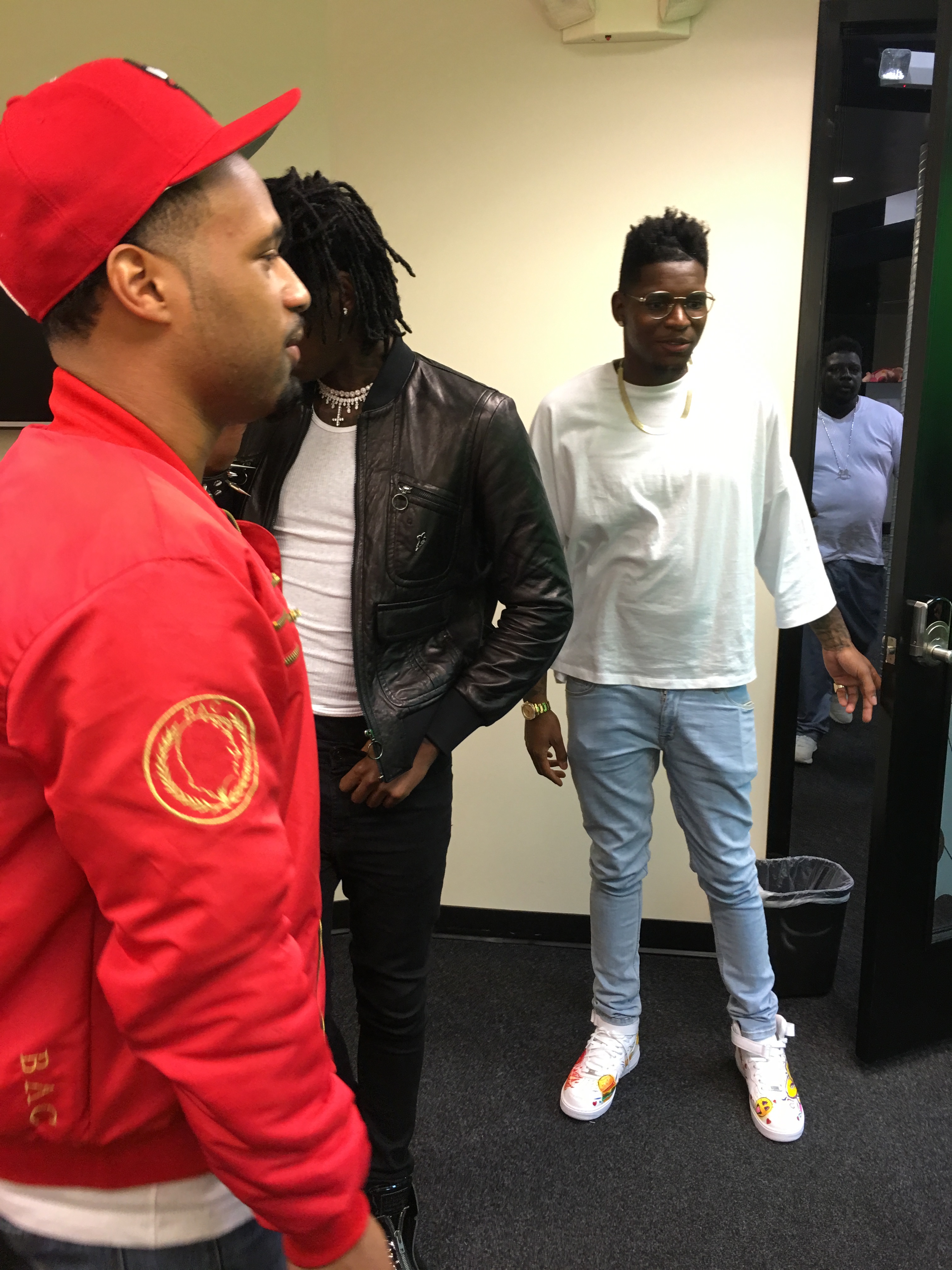 Blogging On The Block with SahBabii