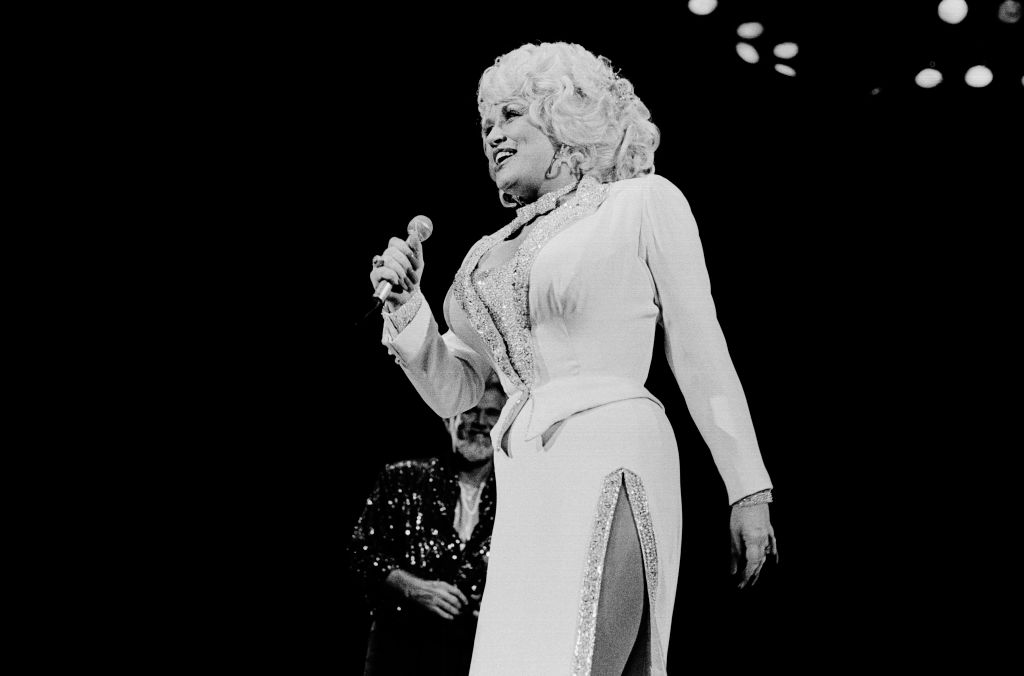 Rogers & Parton Perform At Nassau Coliseum