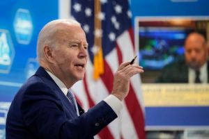President Biden Discusses Supply Chain Disruptions After Meeting With CEO's